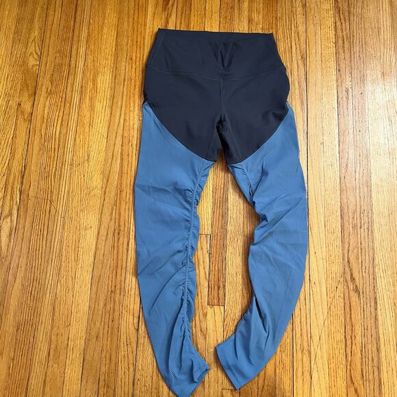Zyia Active Leggings Womens Medium ? Storm Parallel High Rise 7/8 Blue Ruched - Picture 1 of 7